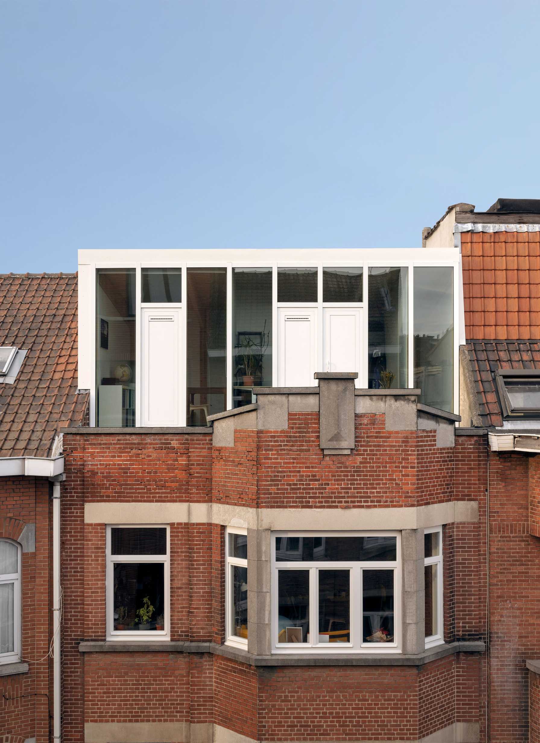 Surélévation d'une maison ancienne dans la région de Lille