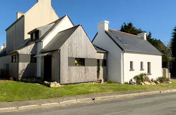 Rénovation d'un ensemble de trois bâtiments en pierre par un architecte dans le Nord