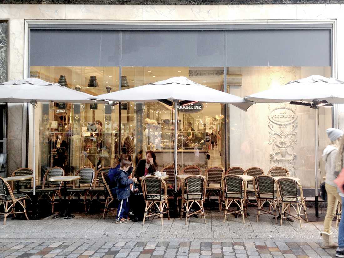 Aménagement d'un café par un architecte spécialiste de l'architecture commerciale à Lille