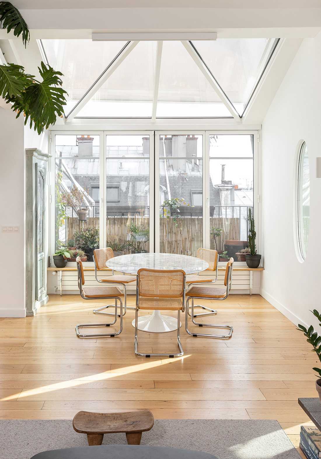 Salle à manger amenagée par un architecte d'interieur à Lille