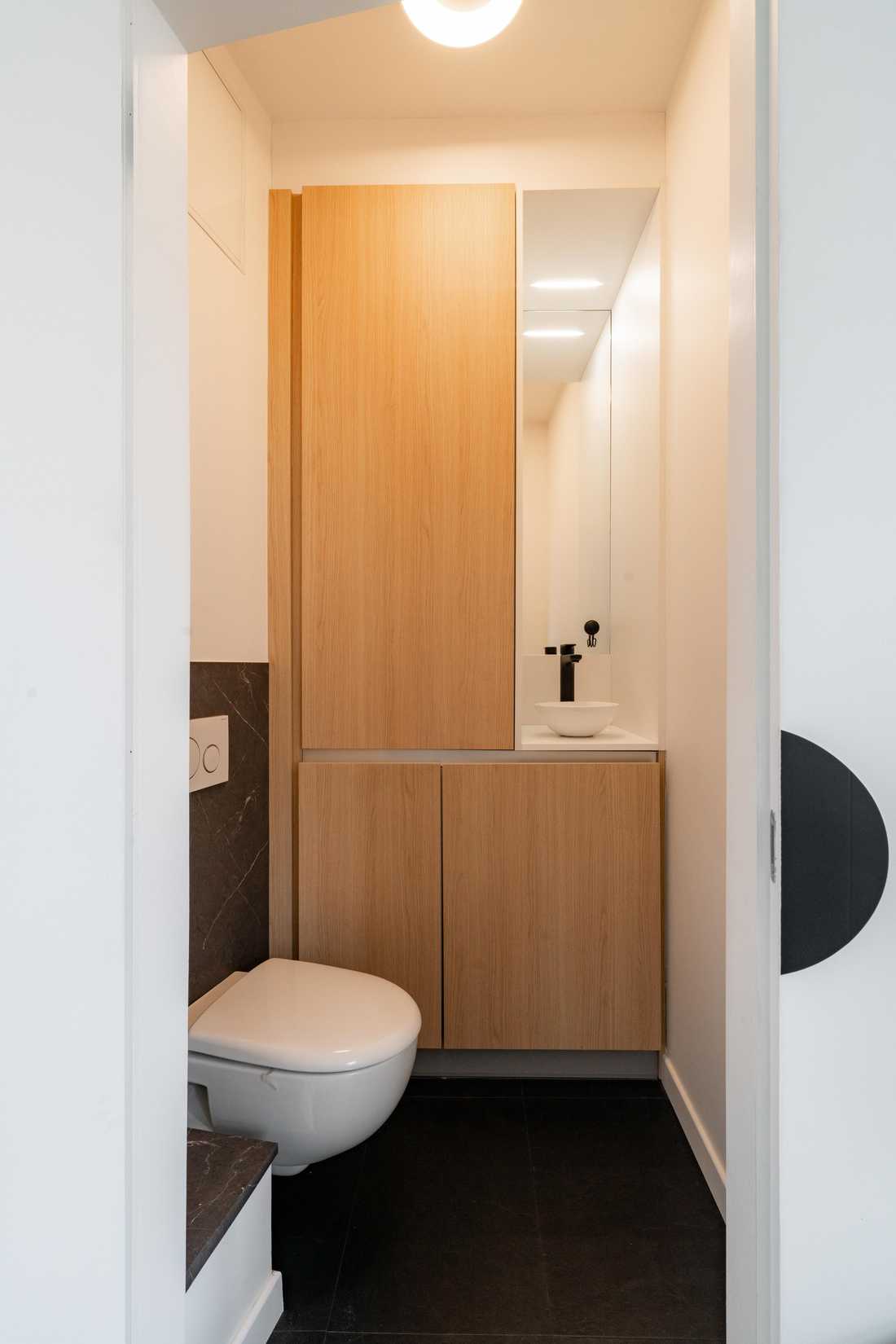 wc 1
