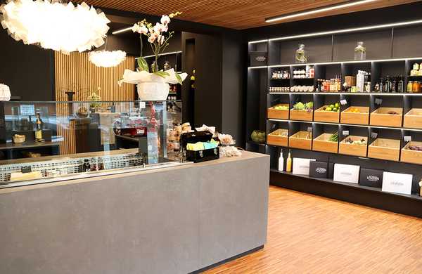 Aménagement d'une épicerie de luxe à Lille