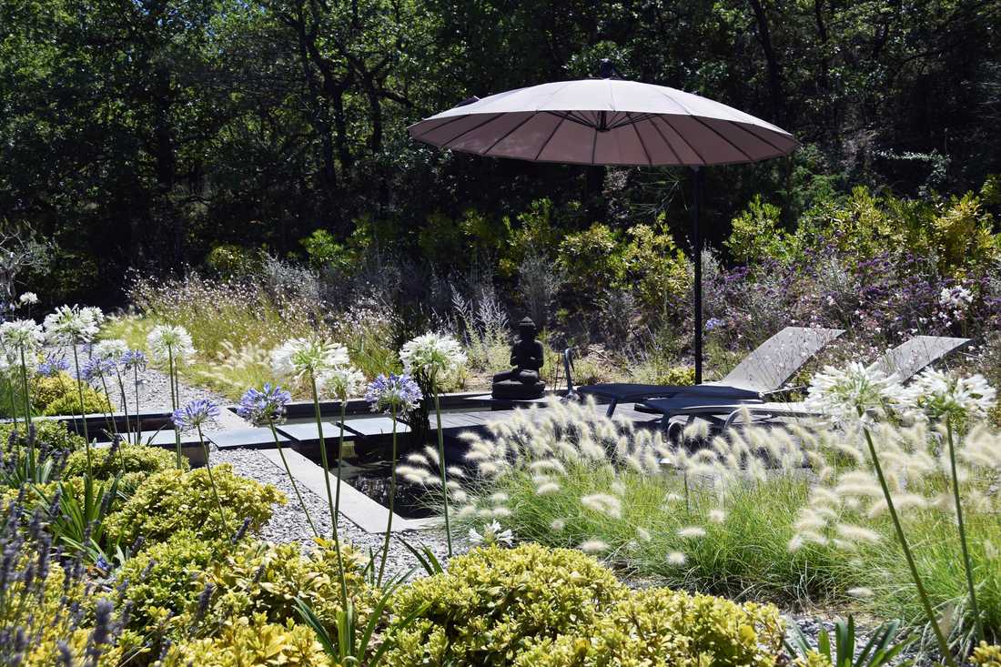 Jardin méditerrannéen aménagé par un concepteur-paysagiste