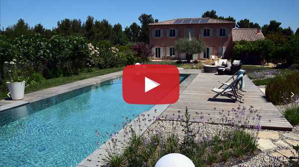 Reportage vidéo sur l'aménagement paysager d'un jardin à Aix-en-Provence
