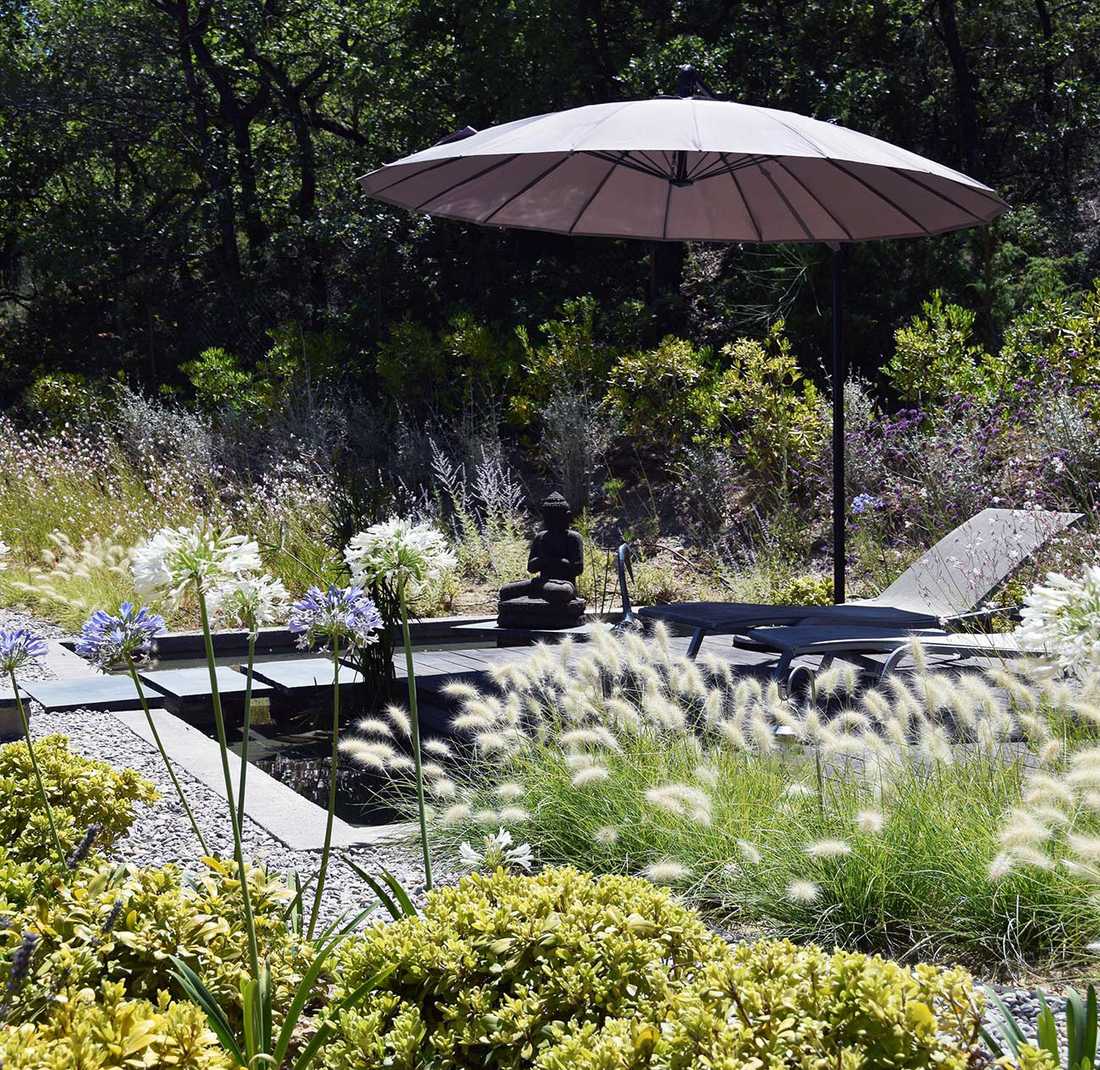 Jardin zen aménagé par un concepteur paysagiste à Lille
