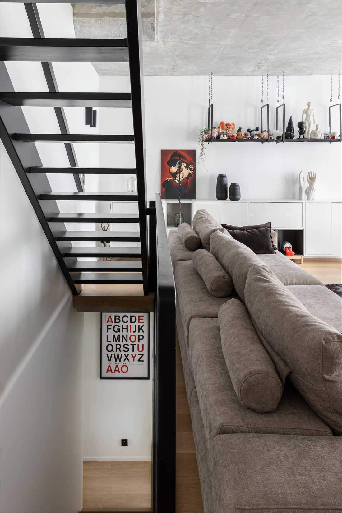 Escalier intérieur d'un triplex conçu par un architecte à Lille