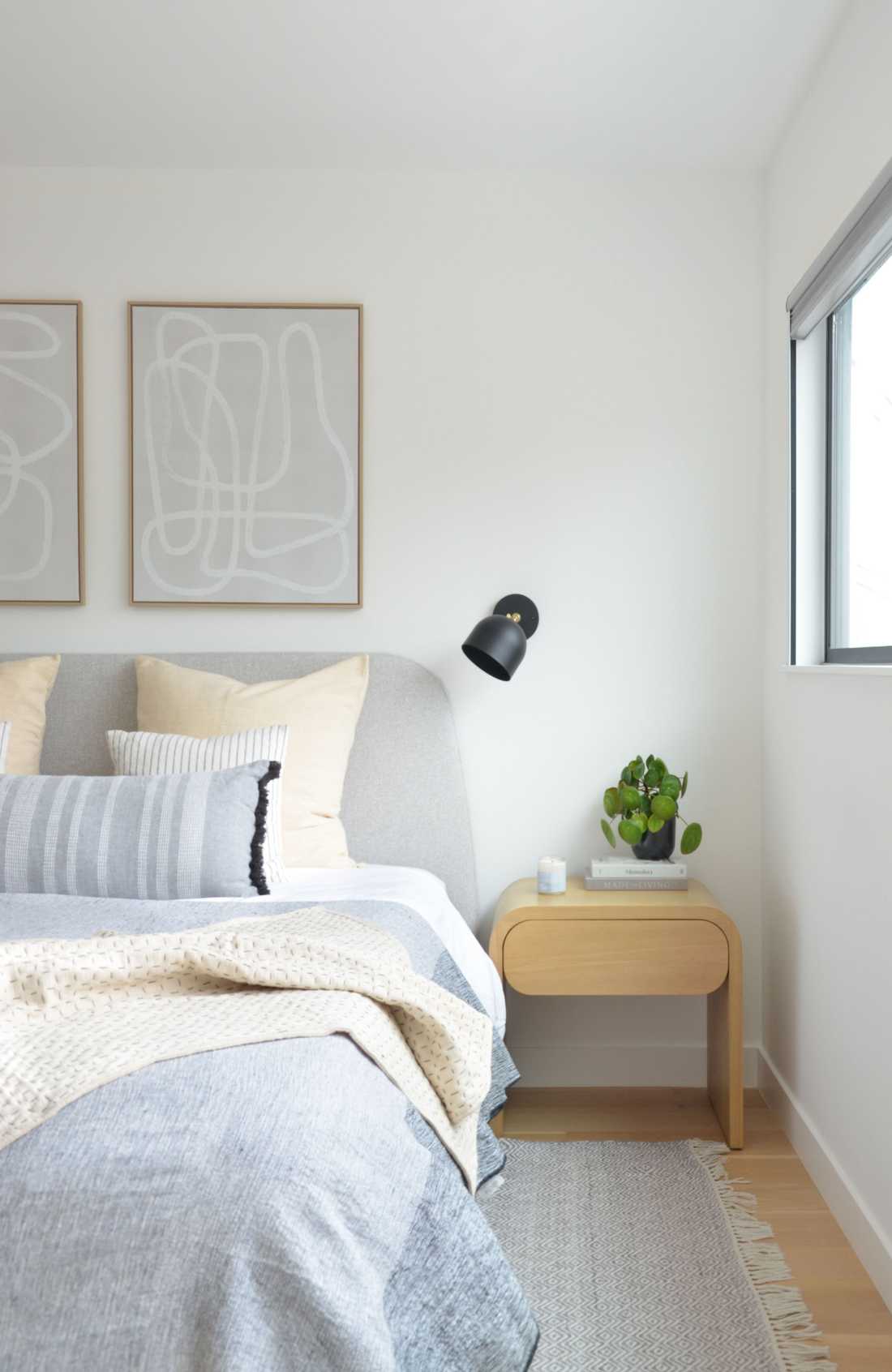 Chevet dans la chambre parentale